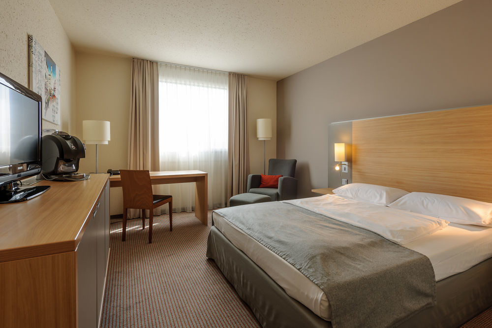 Fuerther Hotel Mercure Nuernberg West Экстерьер фото